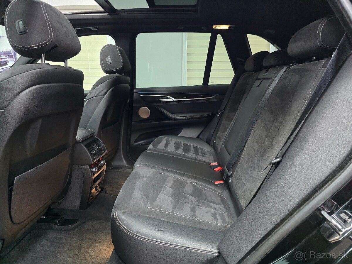 BMW X5 M-Packet xDrive 30d A/T, 190kW - 12