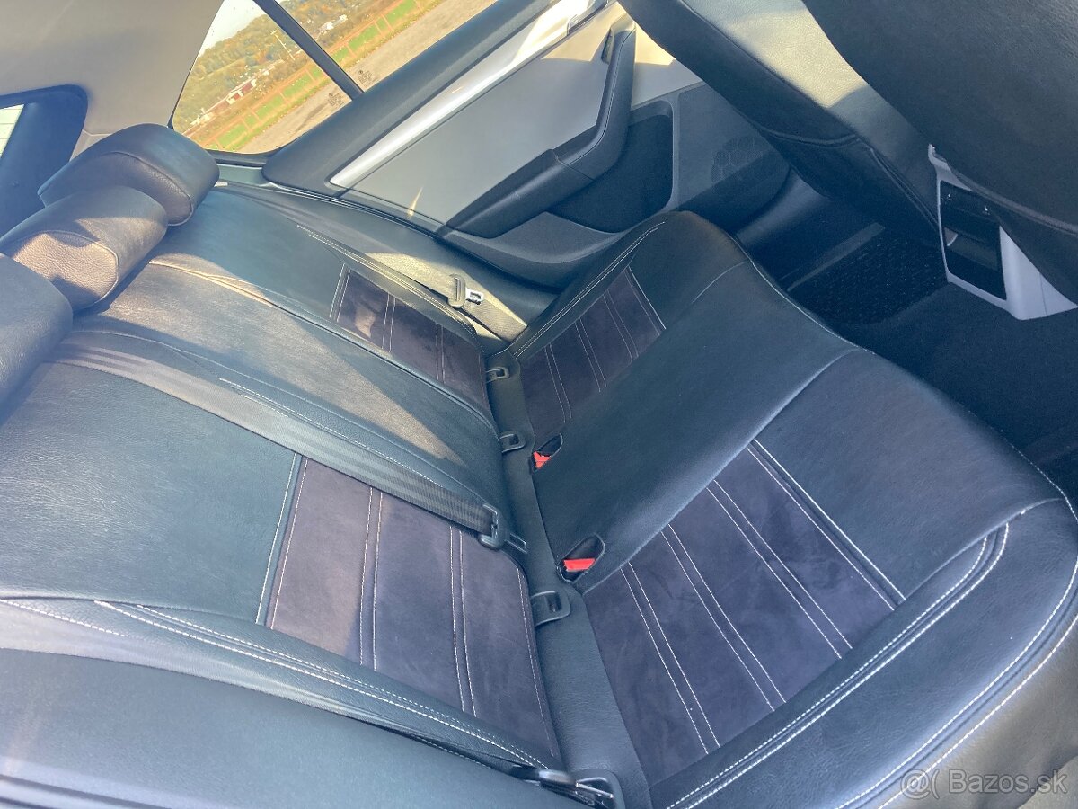 ŠKODA OCTAVIA 3 1.2 TSI, 81 kW - 12