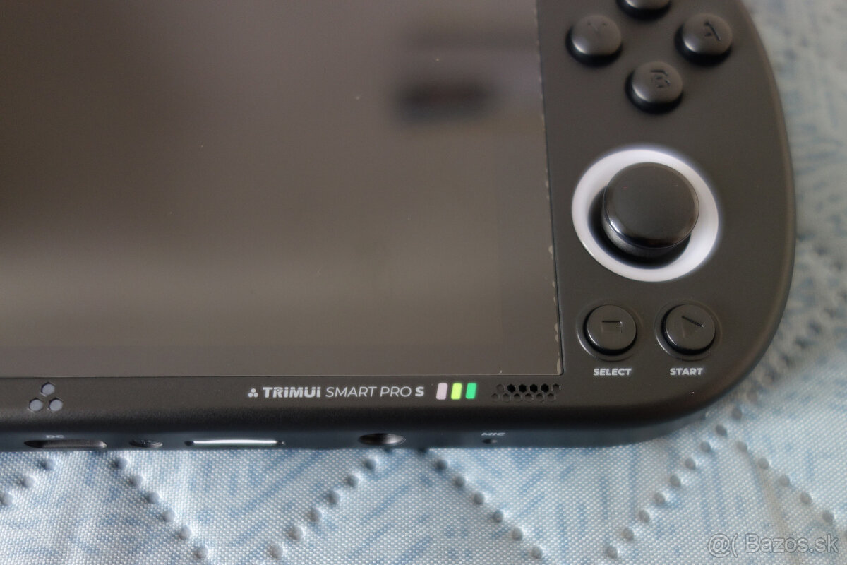 TRIMUI Smart Pro S + 256 GB microSD Samsung - parádne PSPčko - 12