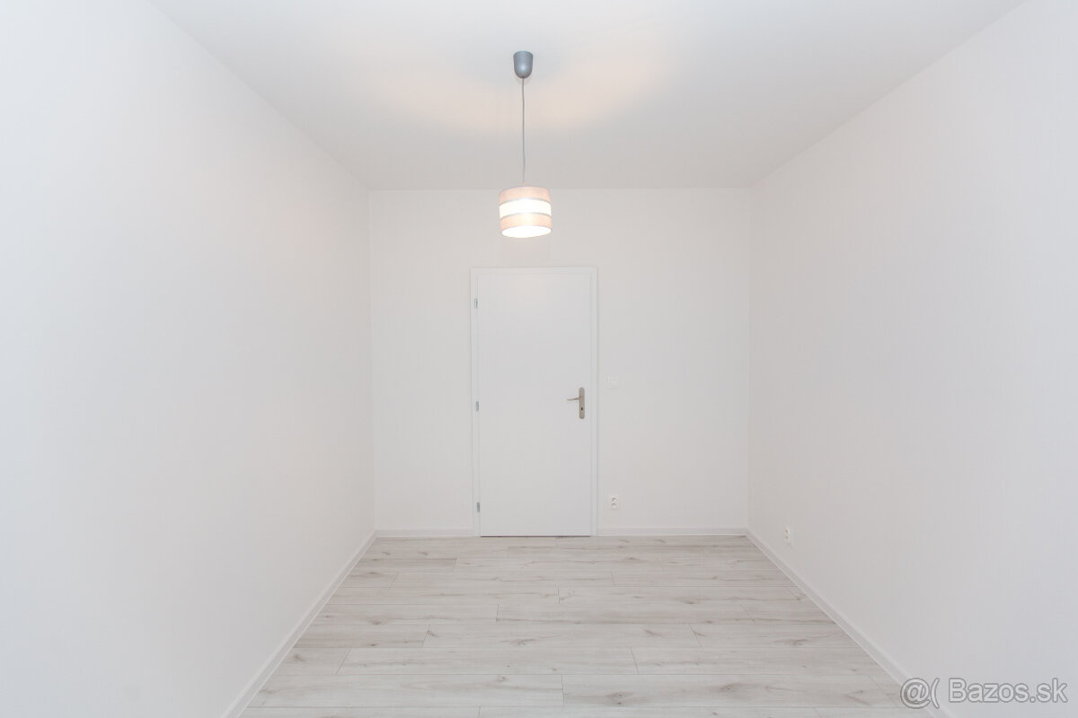 NA PREDAJ 3-izb.byt Petržalka, kompletná rekonštrukcia - 12