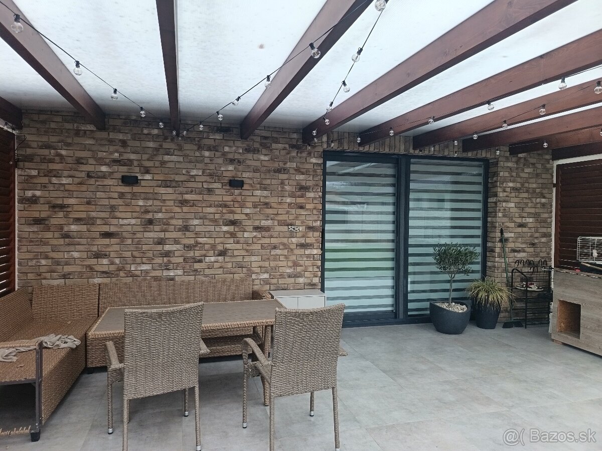 Obklady a dlažby - 12