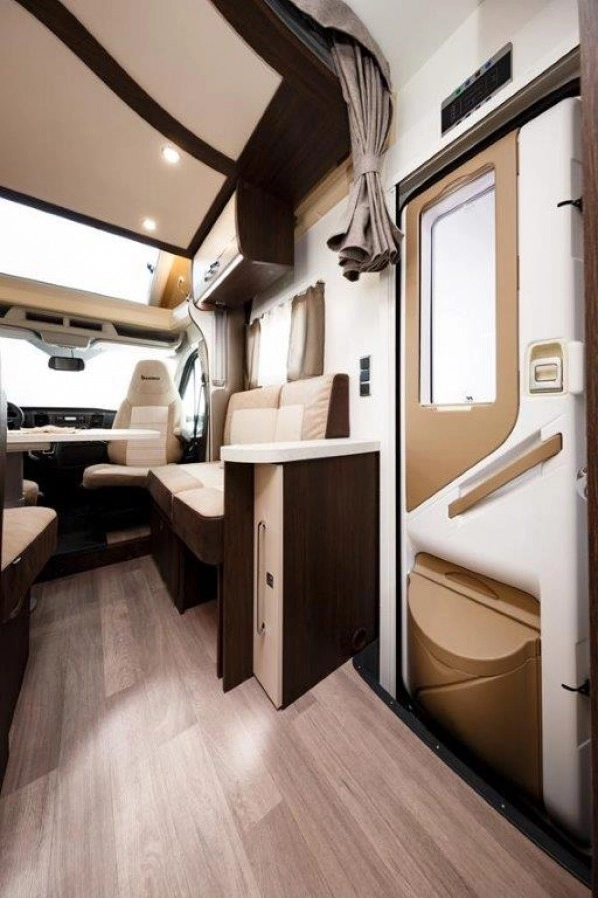 Predám autokaravan BENIMAR Tessoro 463 - 12