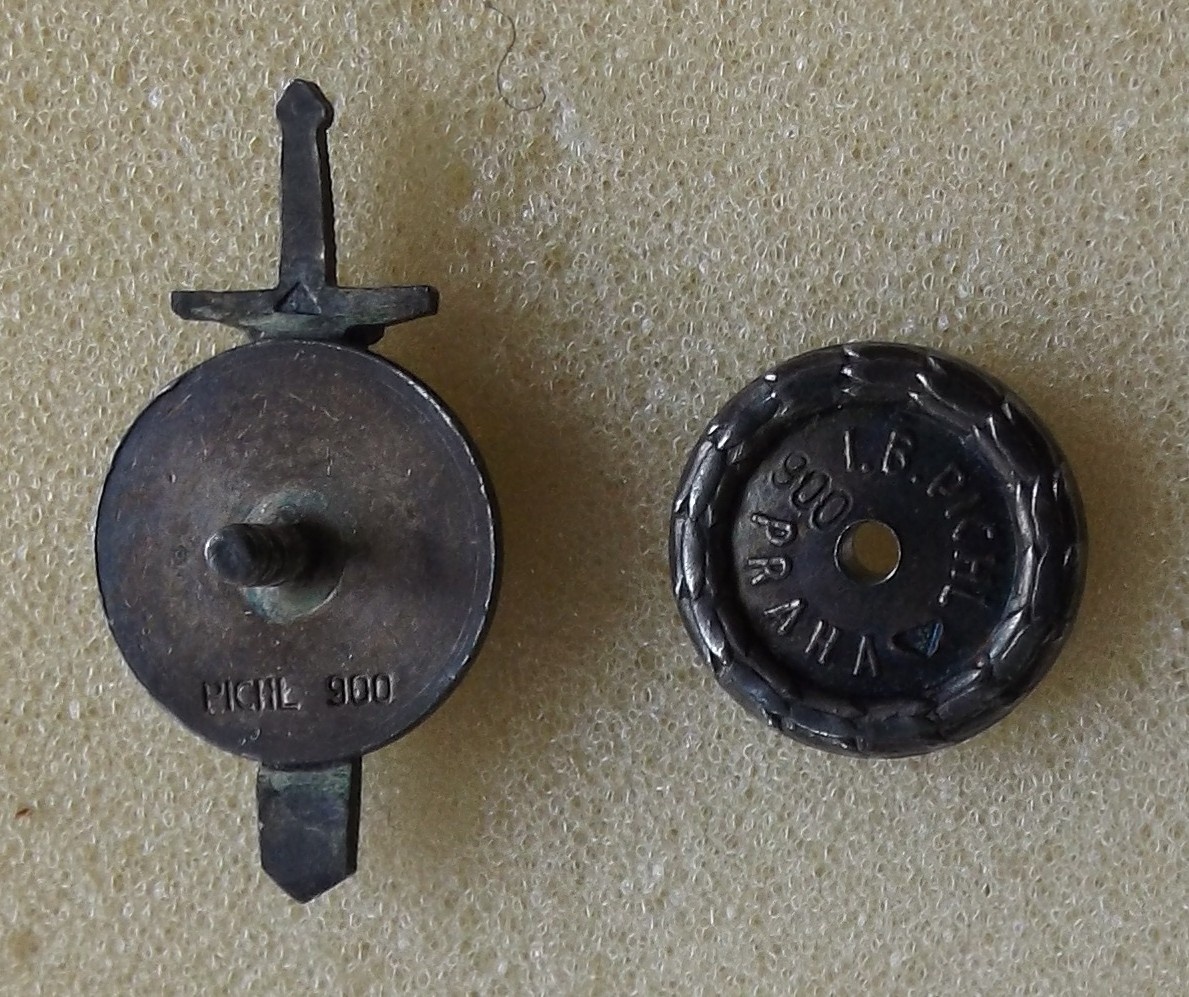 armáda - odznaky - 12