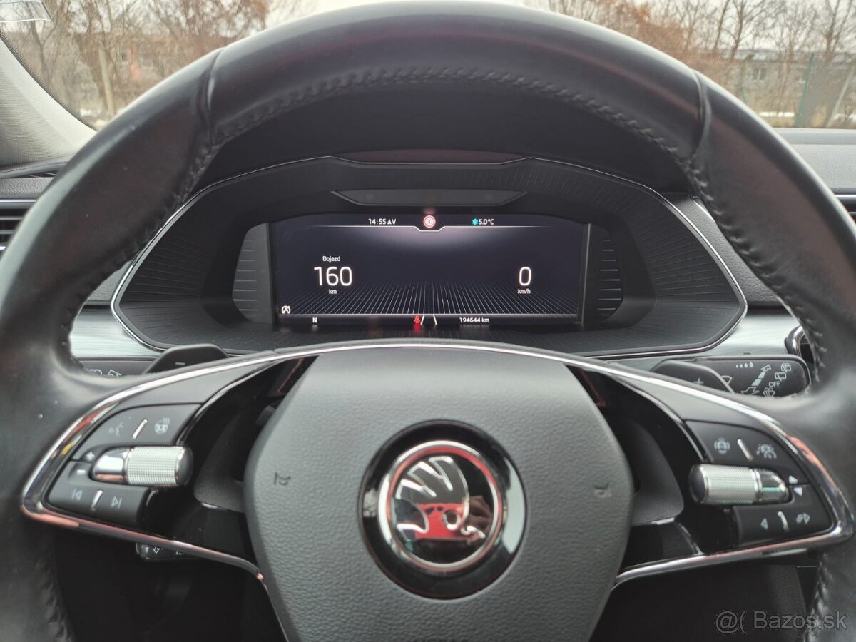 Škoda Superb Combi facelift 2.0 TDI DSG - 12