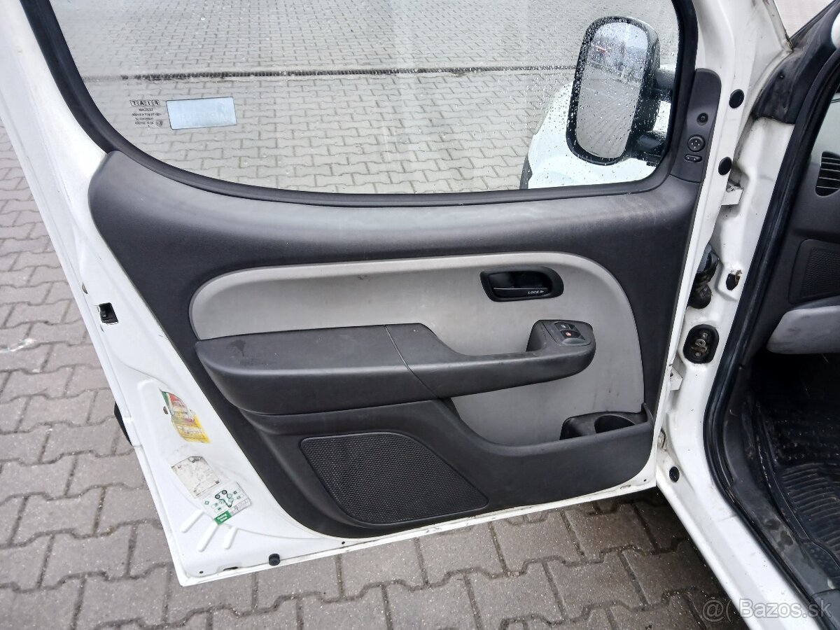 Fiat Doblo 1.9jtd 77kw cargo model 2008 - 12
