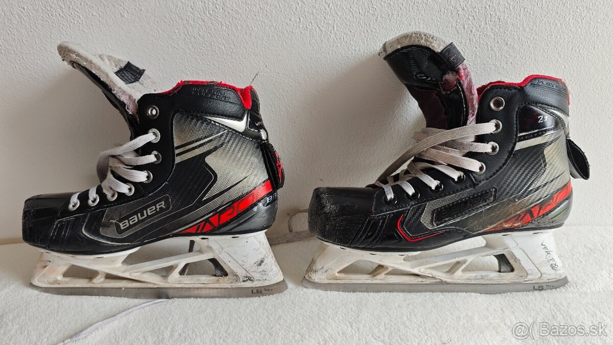 Brankárska výstroj - 12