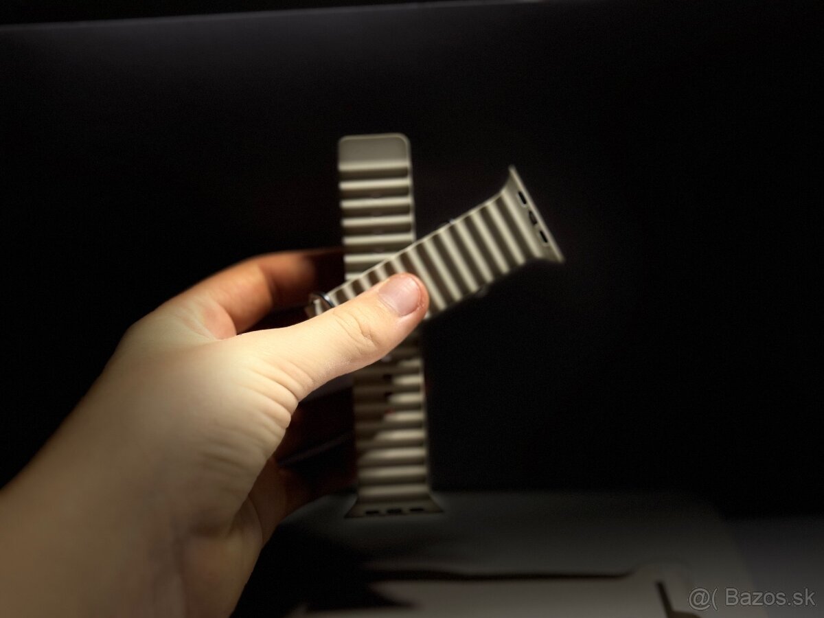 Apple Watch ultra 2 - 12