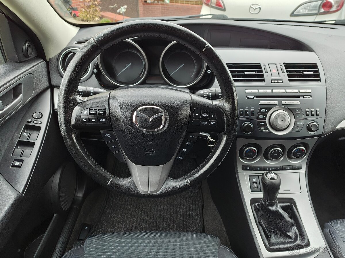 • MAZDA 3 1.6i GTA, 77 kW, Benzín, 5-st. manuál, r.v. 2010 • - 12