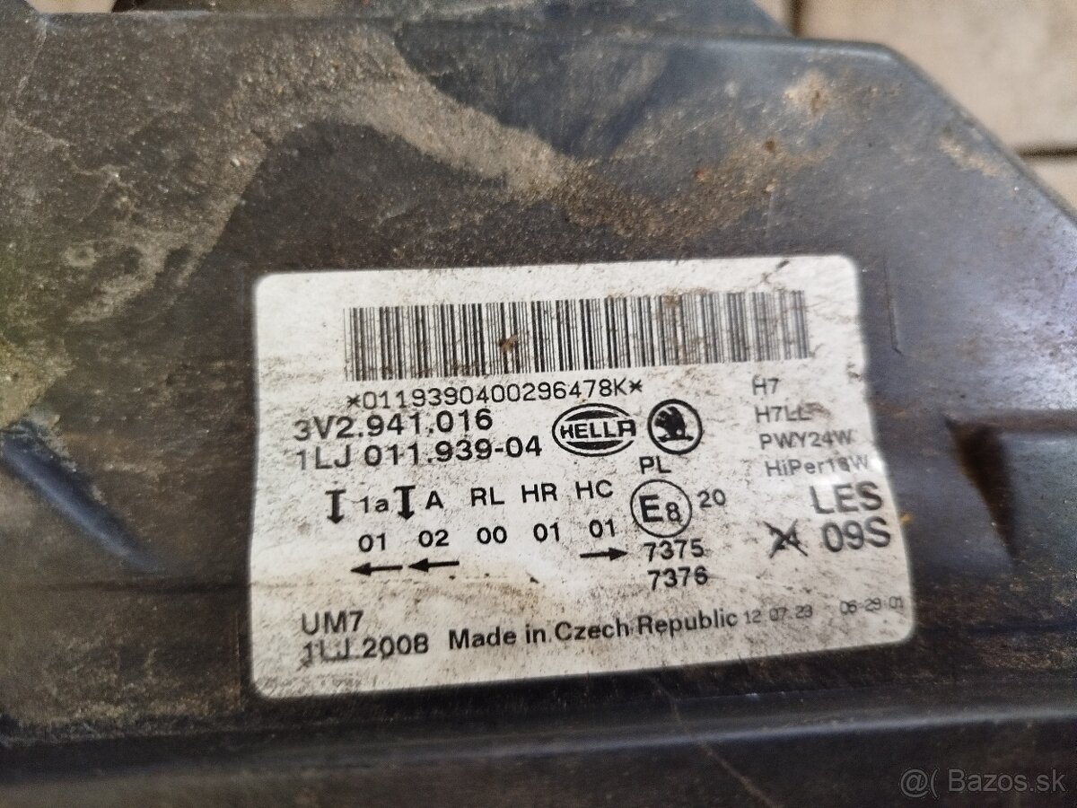 Rozpredám Superb 3 dvere (pravá strana) - 12