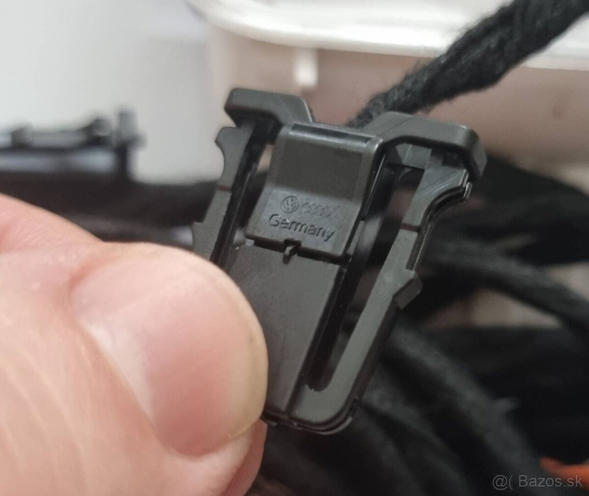 VAROVNE LED OSVETLENIE DO DVERI - 12