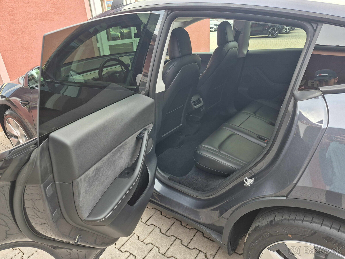 Tesla Model Y 2021 Long Range AWD (378 kW) - 12