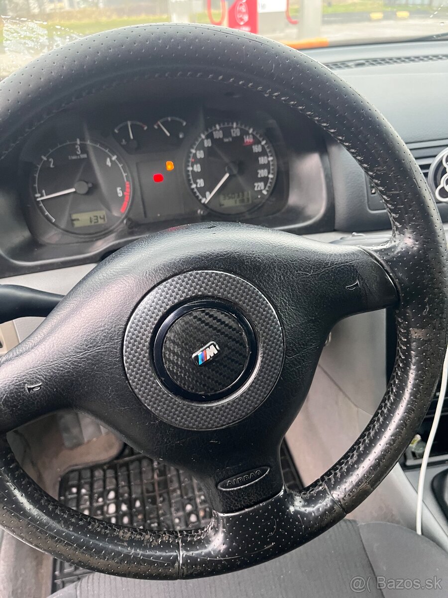 Octavia 1 81kw rok1999 - 12