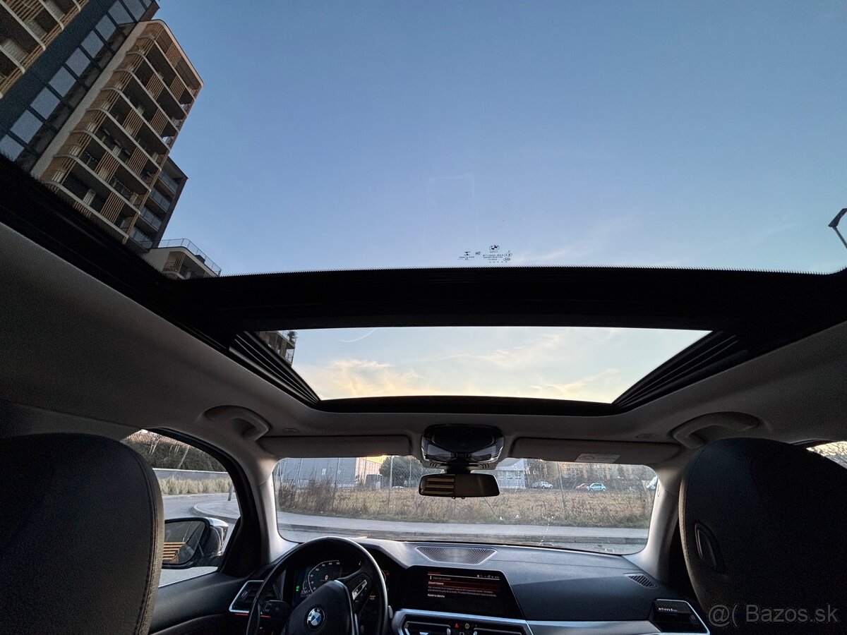 BMW 320d G21 Touring 140kW AT 4x4 - 12