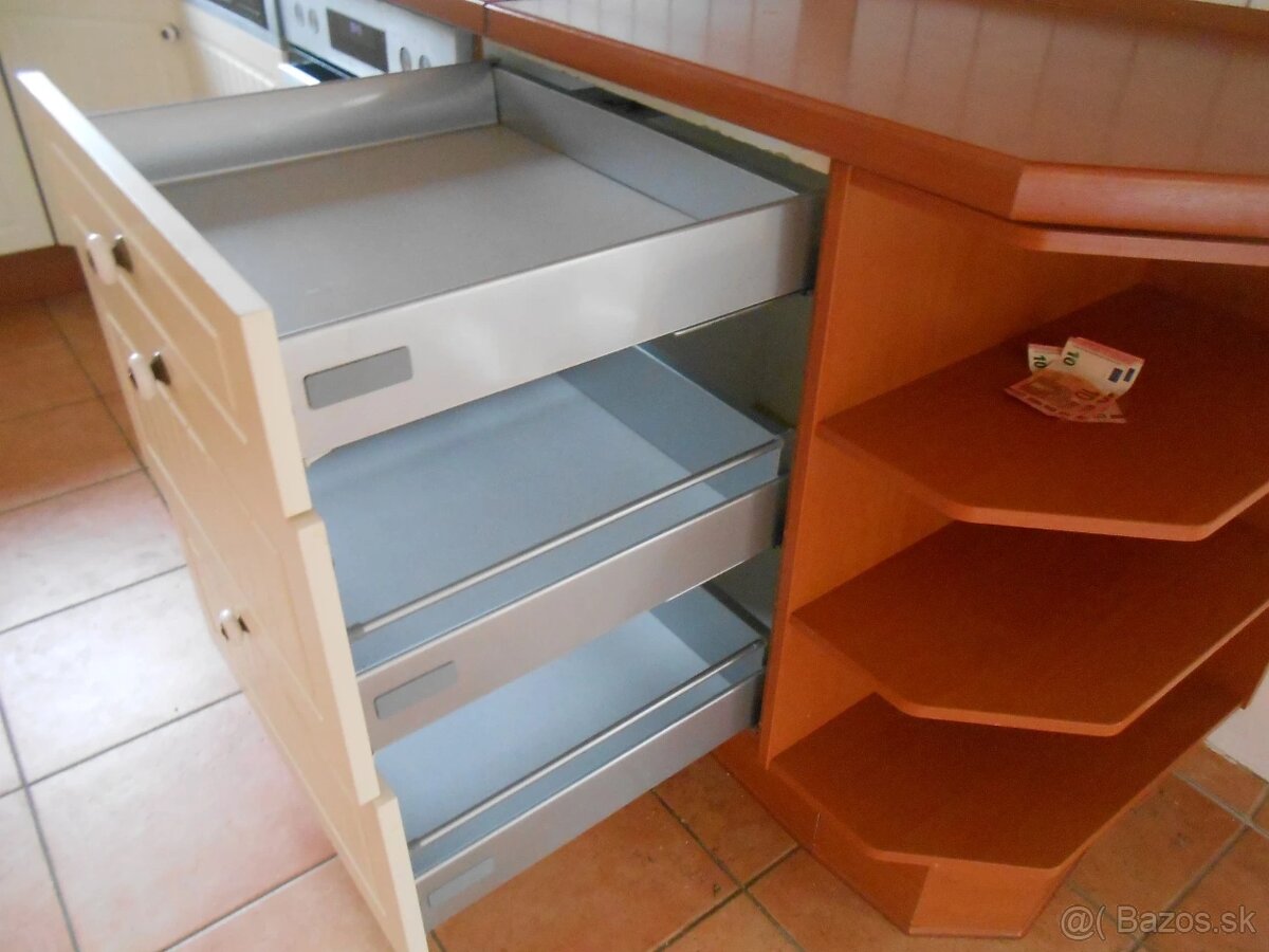 Kuchyně ve venkovském stylu (0610.11) - 12