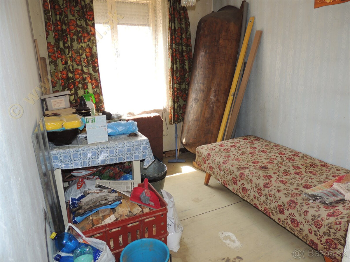 Predám rodinný dom s pozemkom Banská Bystrica Selce - 12