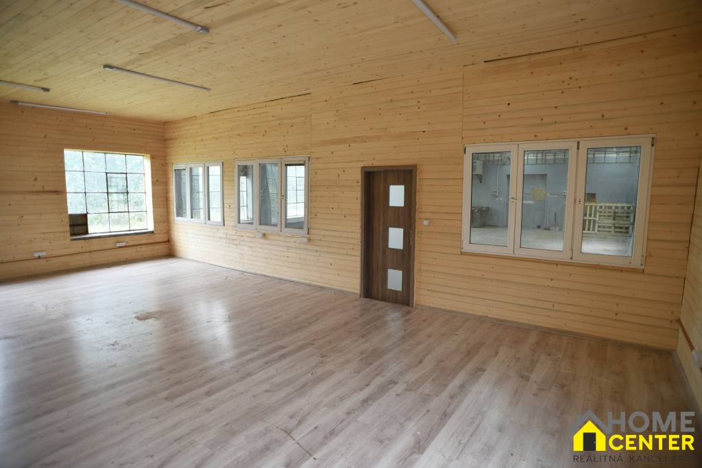 NA PREDAJ: PREVÁDZKOVÝ AREÁL, 8817 m2, KOMÁRNO - 12