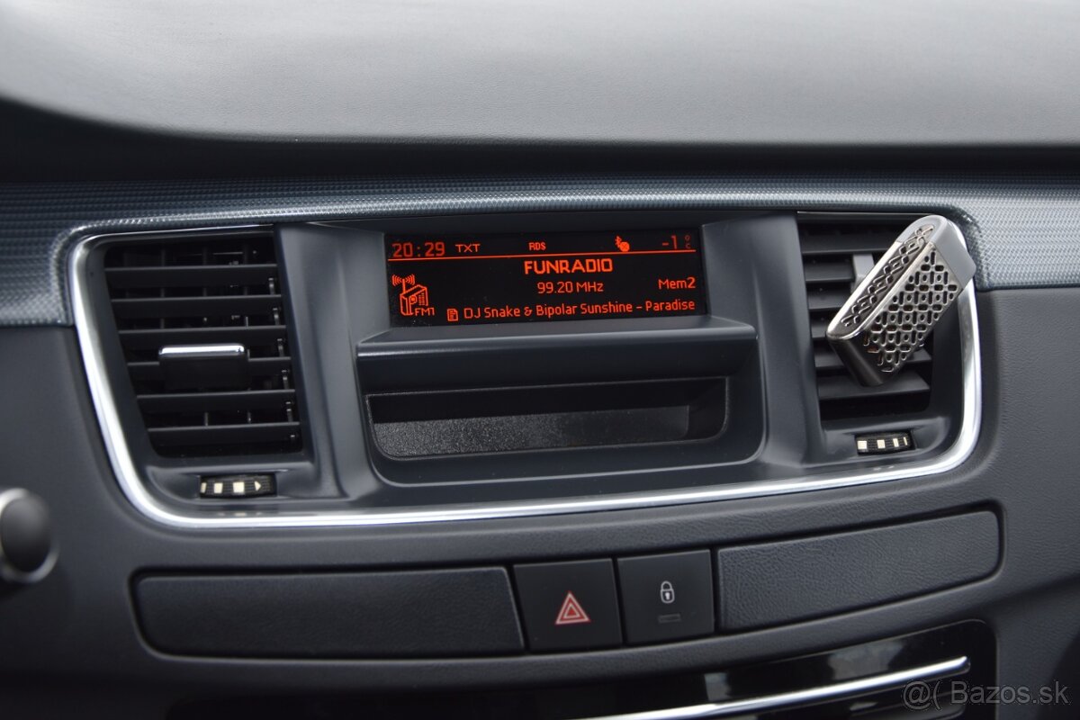 Peugeot 508 SW 1.6 THP BVM6 Active - 12