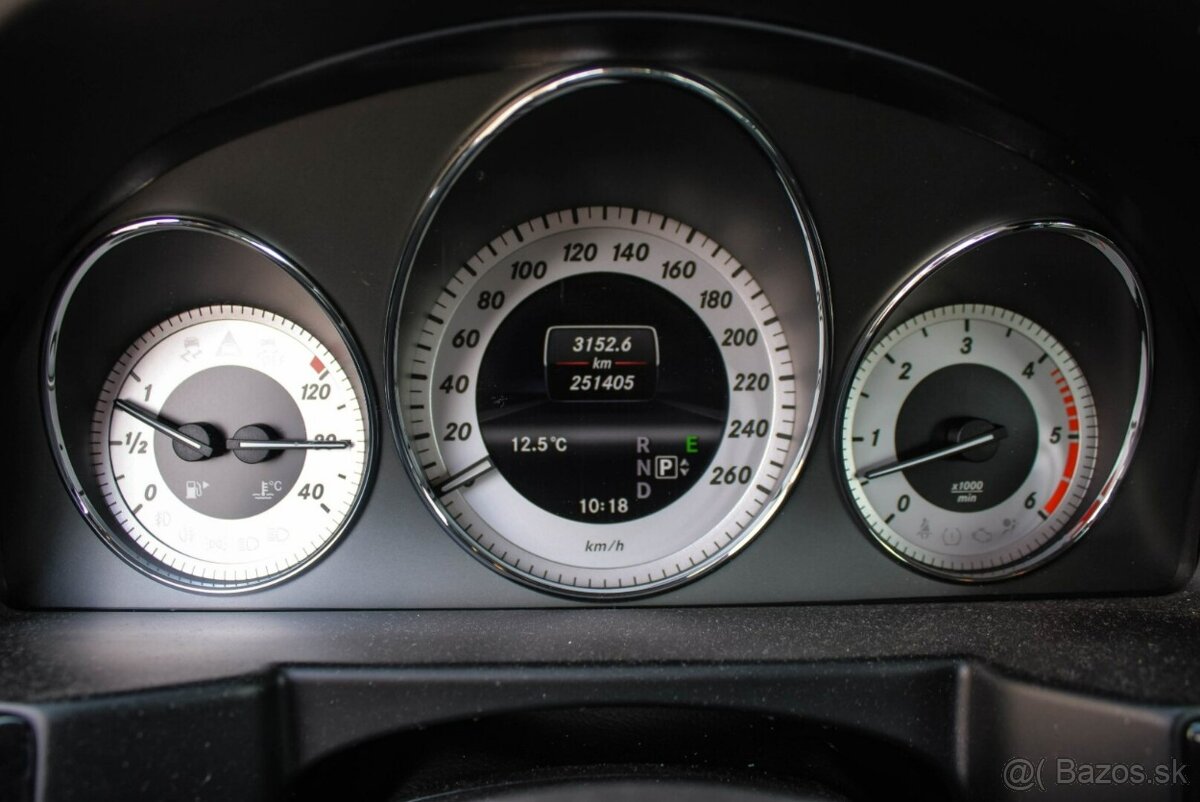 Mercedes-Benz GLK 350 CDI BlueEFFICIENCY 4MATIC A/T - 12