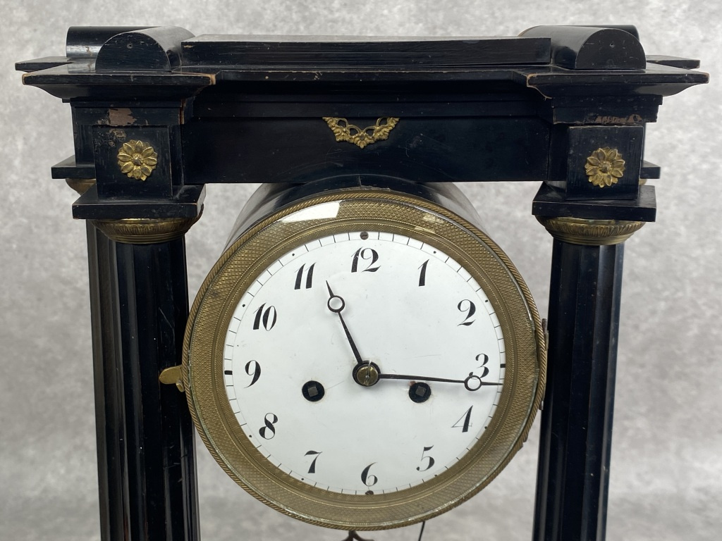 Empírové stlpikové hodiny - 12