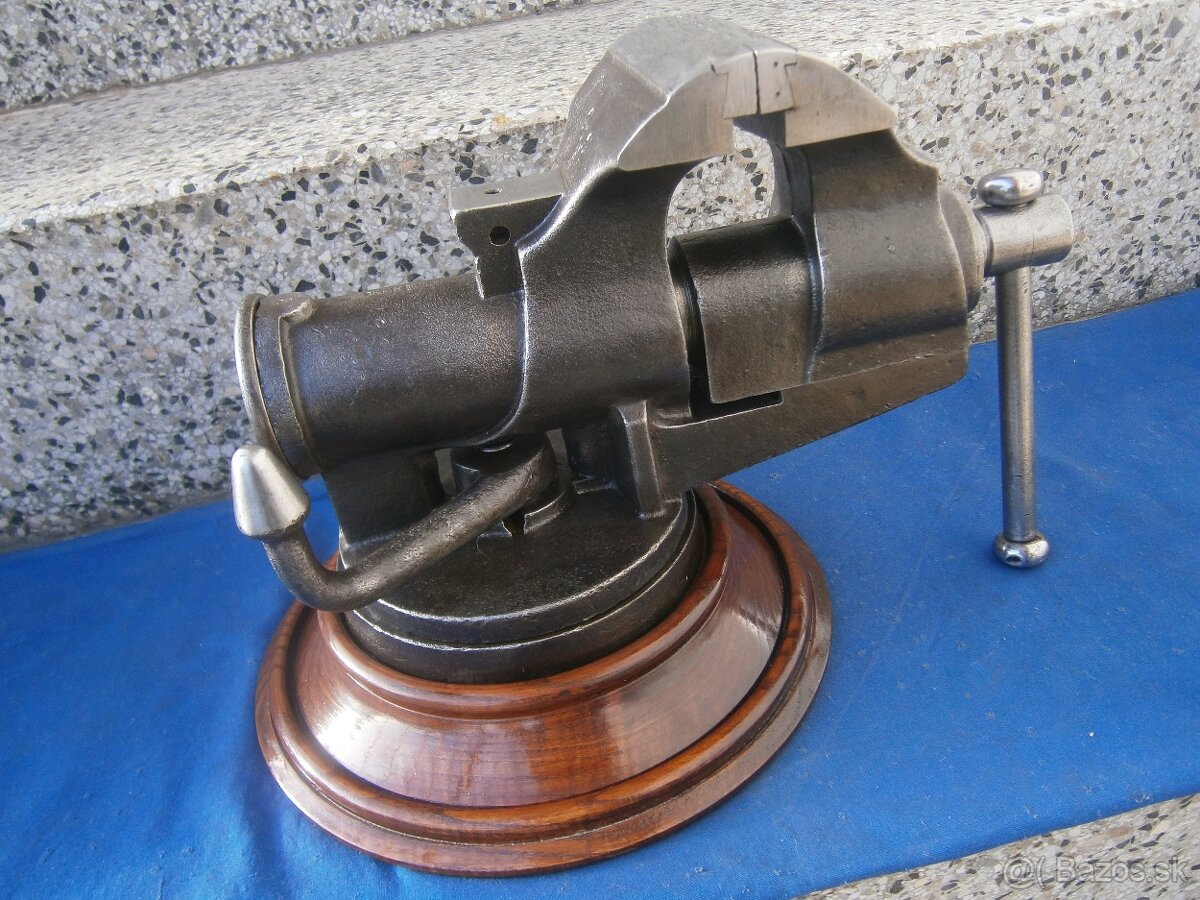 Menší svěráky - 12