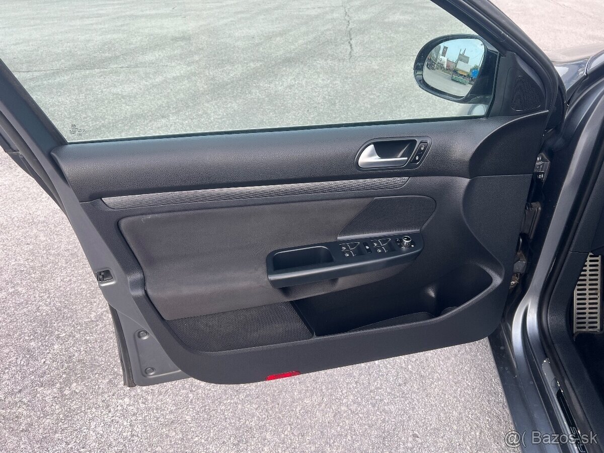 PREDAM VOLKSWAGEN GOLF VI STYLE 2.0TDi 103kW COMBI dovoz DE - 12