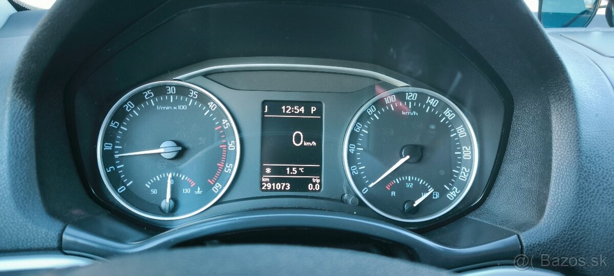 Škoda Octavia 2 facelift DSG - 12