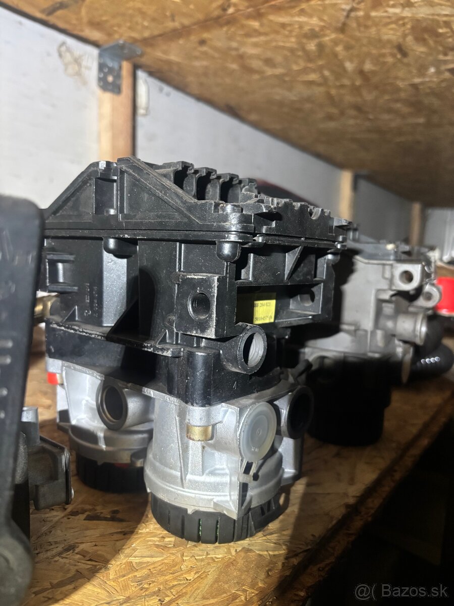 Diely volvo renault - 12