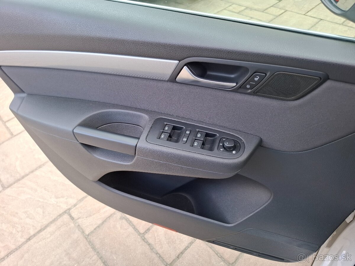 sharan 2.0 tdi 7 miest - 12