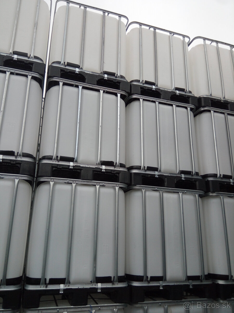 predám certifikované 600l ibc kontajnery na potraviny a ADR - 12