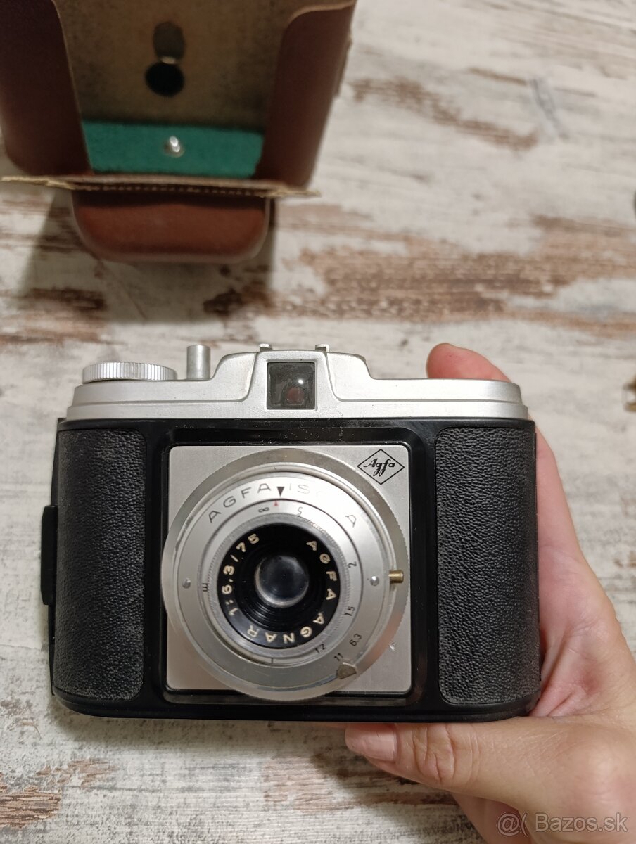 Starožitnosti -vazy,knihy, fotoaparát - 12