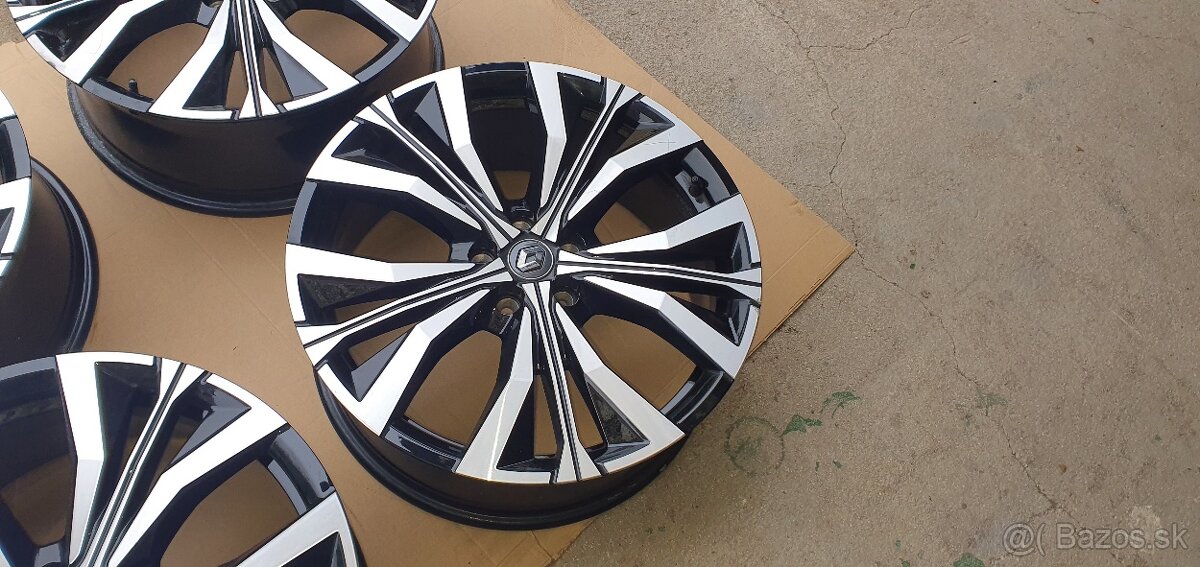 Renaukt austral koleos kadjar arkana 5x114,3 r20 cx60 - 12