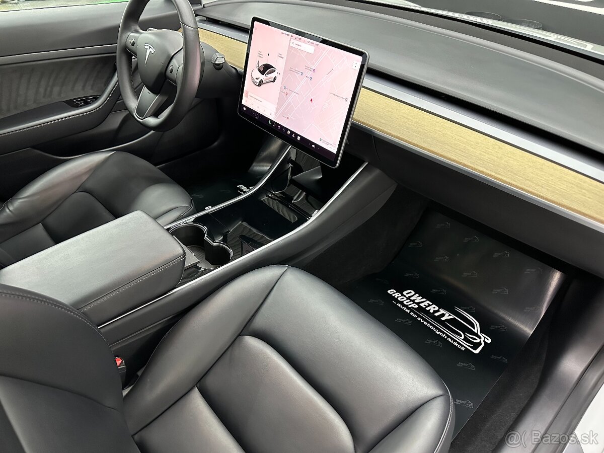 Tesla Model 3 Standard Range 2020 - 12