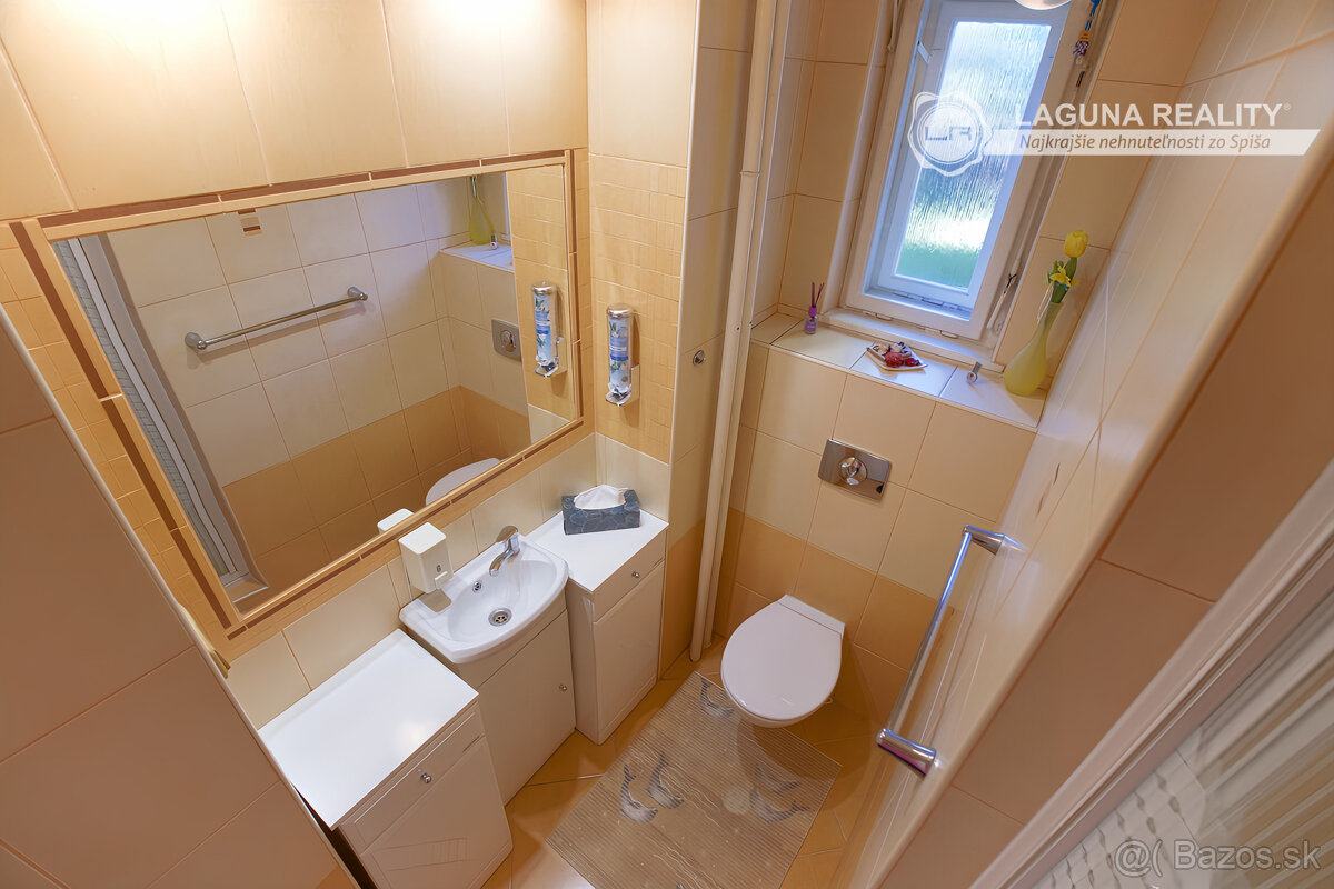 Atraktívny meštiansky dom s veľkou záhradou v Levoči - 12