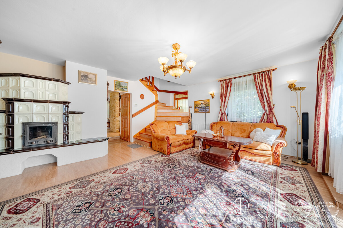 BOSEN | Priestranný rodinný dom s pivnicou, garážou a záhrad - 12