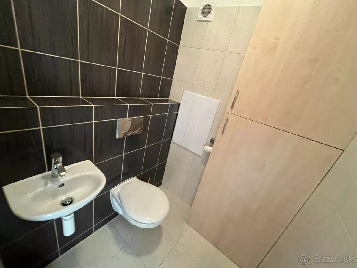 NA PRENÁJOM 2 IZBOVÝ BYT S PARKOVANÍM, TRENČÍN, PRED POĽOM, - 12