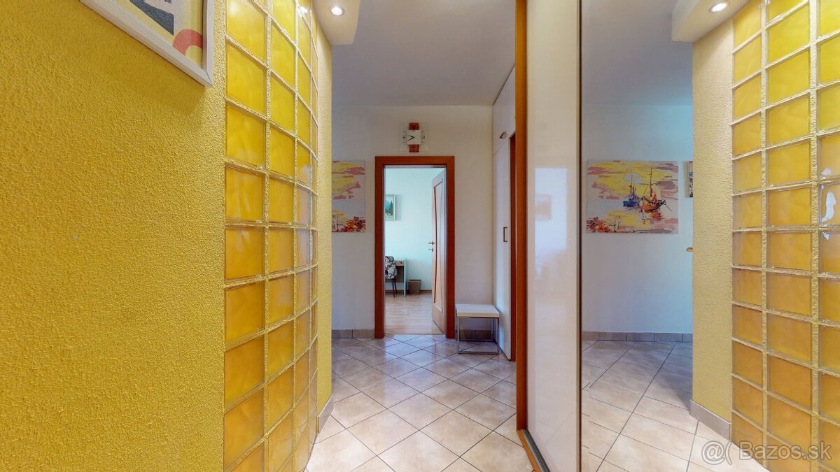 3-IZBOVÝ BYT, LOMNICKÁ PREŠOV - 12