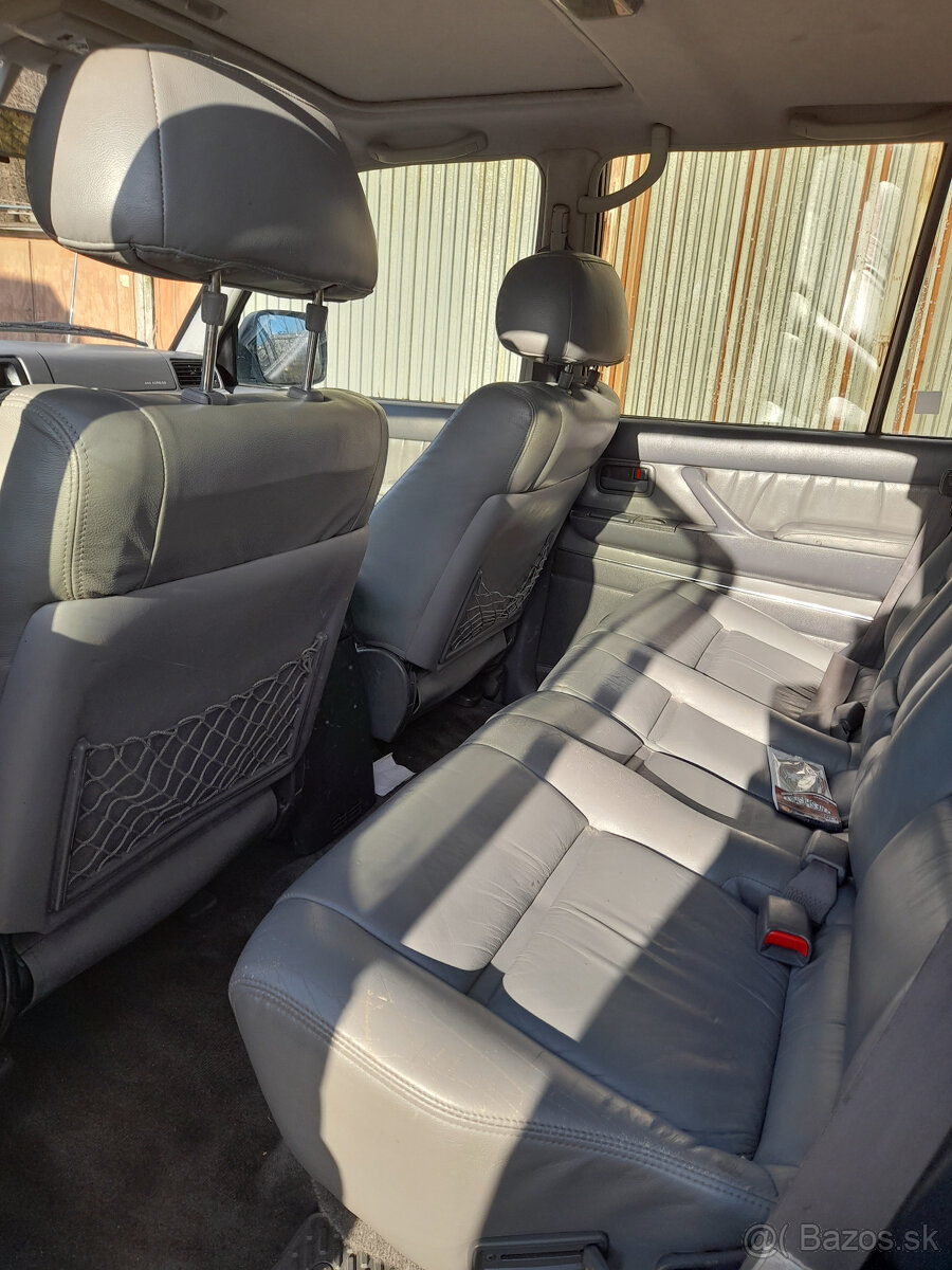 Toyota Land Land Cruiser 80 - 12