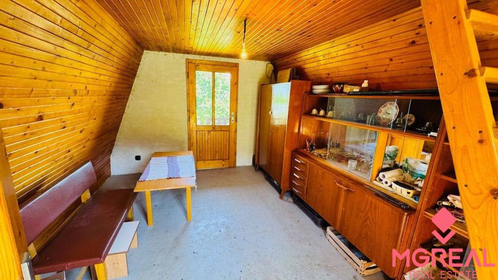 Na predaj záhradná chatka so záhradkou 397 m2 v Partizánskom - 12