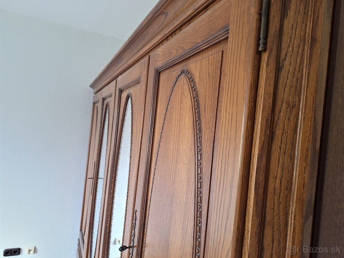 RUSTIKÁLNÁ SPÁLNA DRAHÝ MODEL TOP STAV - 12