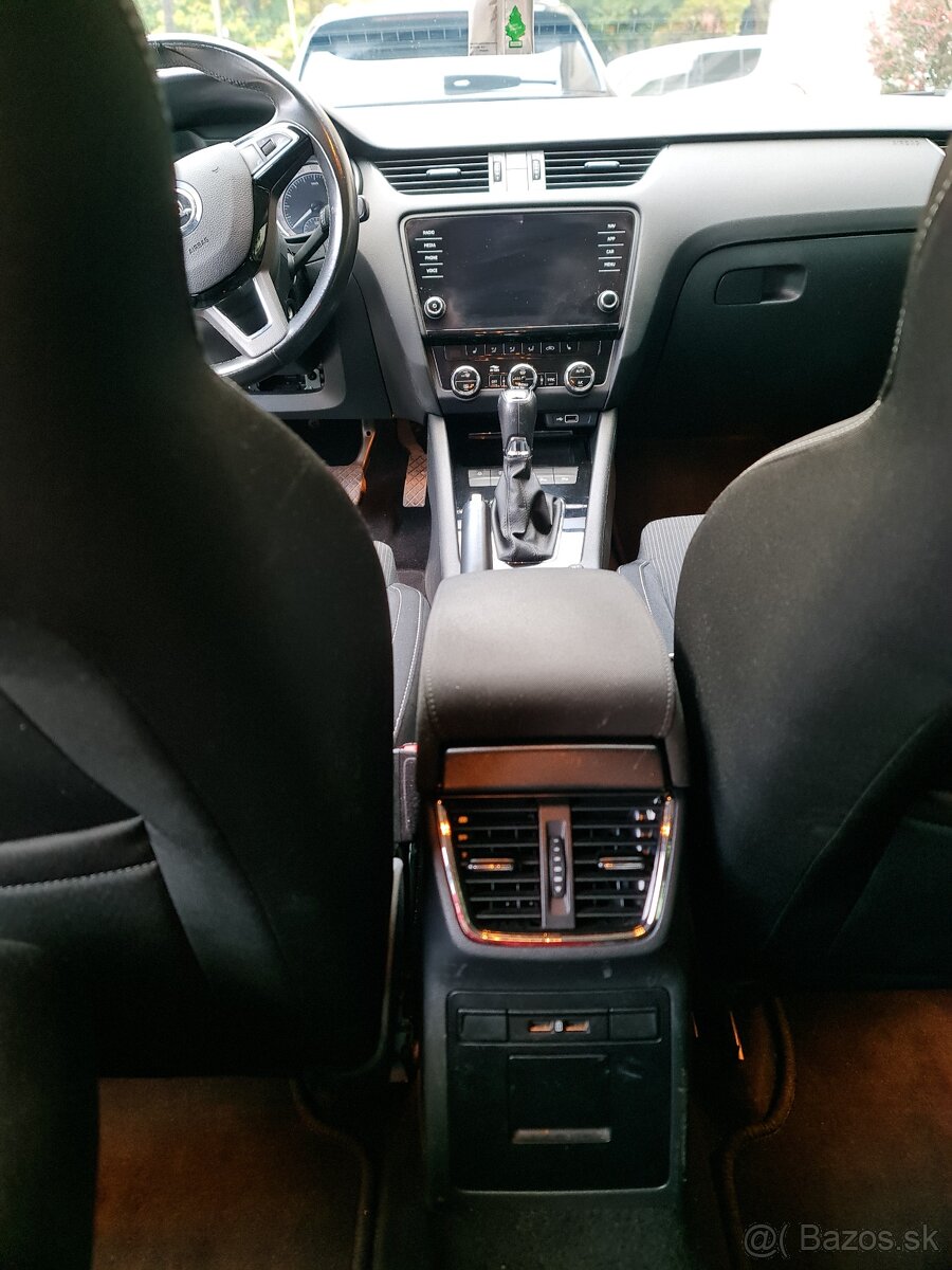 Škoda Octavia 2,0tdi - 12