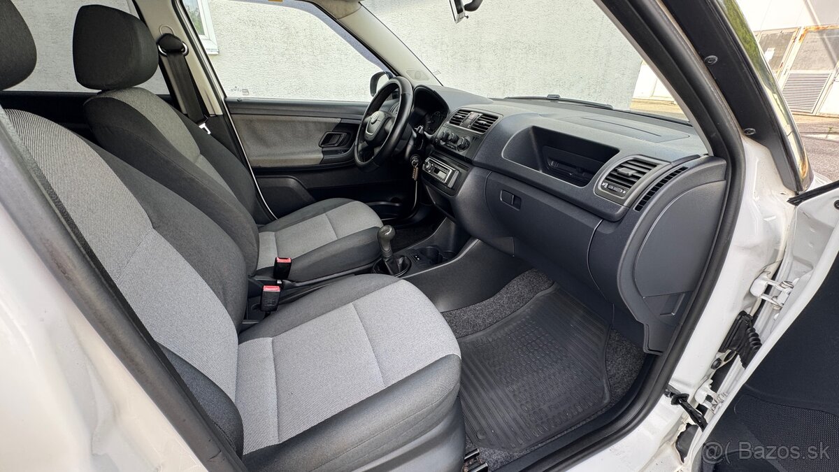 Škoda Fabia Combi - 12