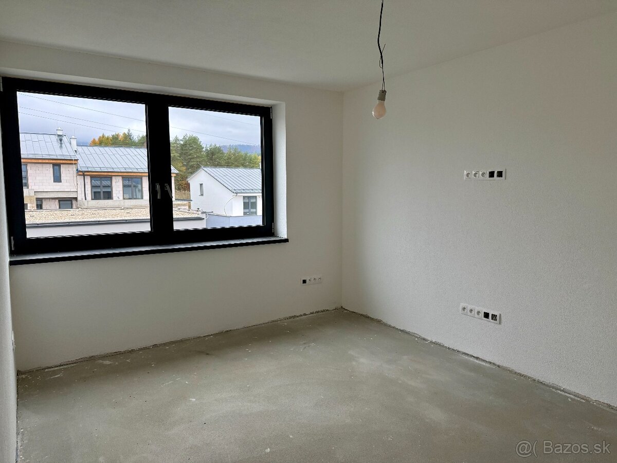 Na predaj moderný rodinný dom s výhľadom na mesto - 12