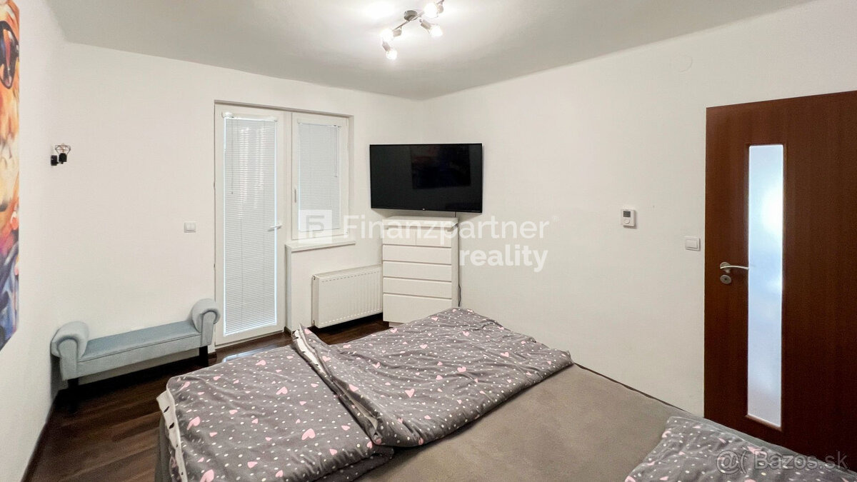 Zrekonštruovaný rodinný dom Diakovce, Šala - 12