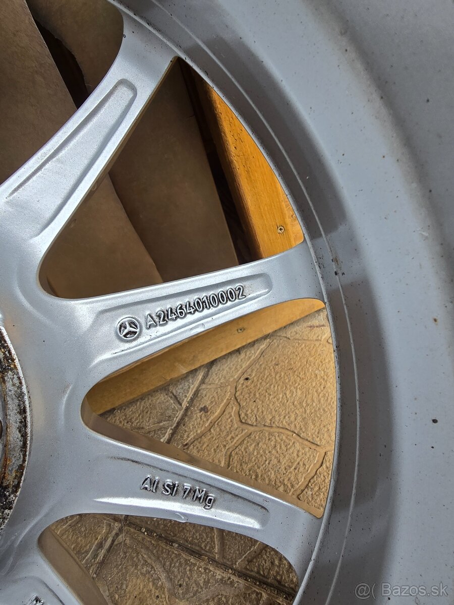 Mercedes pneu +disk R17 - 12