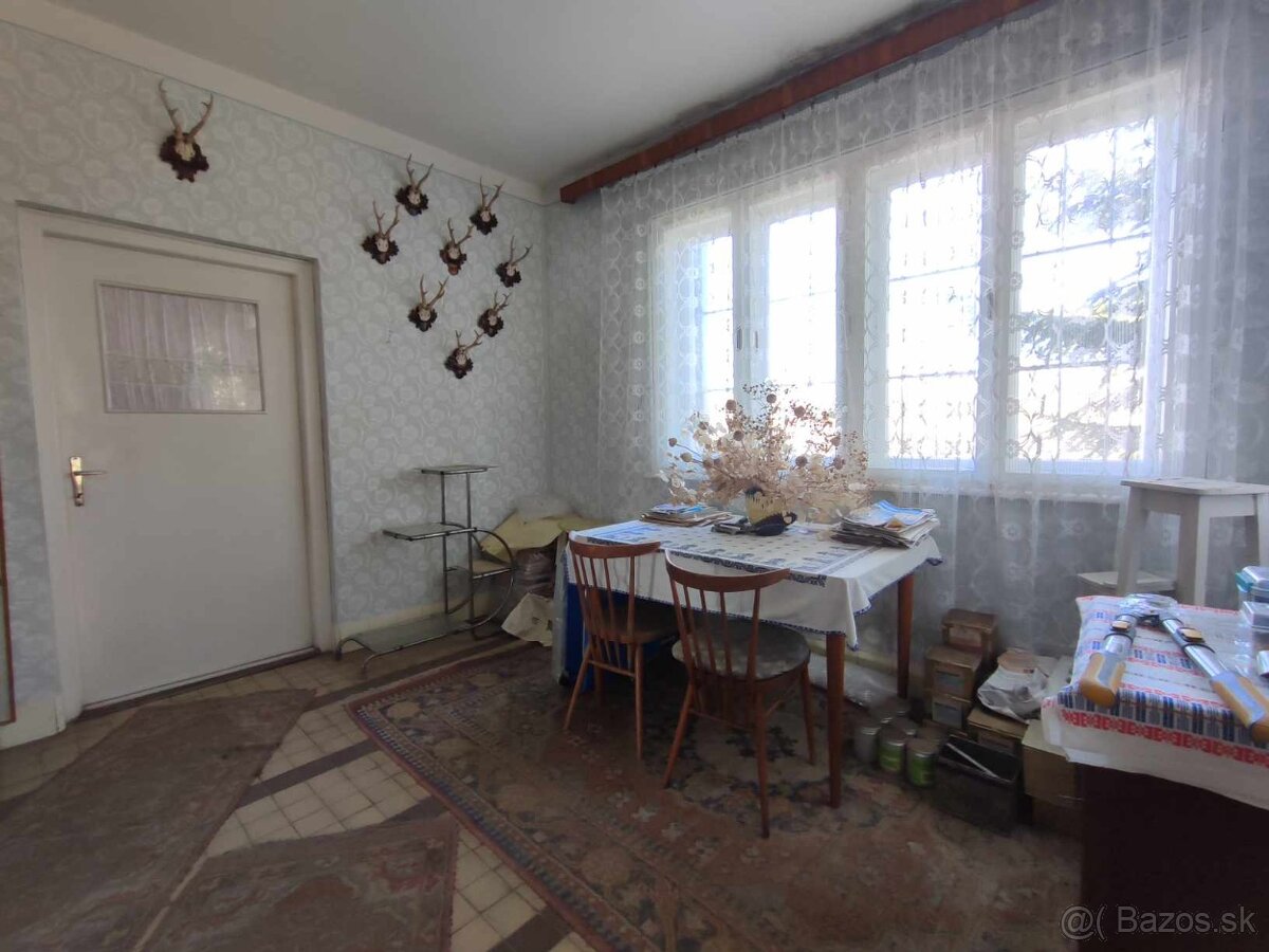 NA predaj rodinný dom Zlaté Moravce - 12