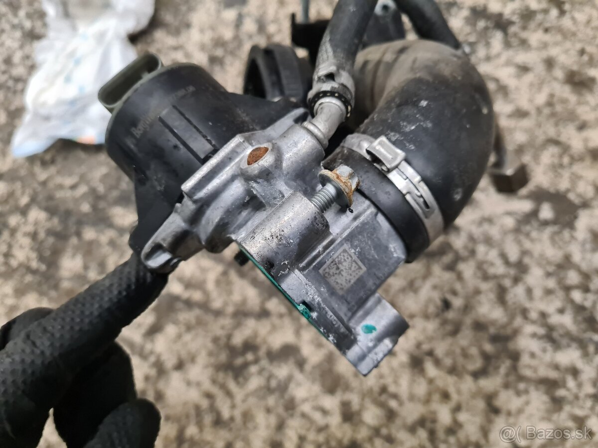 Hadice a intercooler Mercedes-Benz E220d 2017 - 12