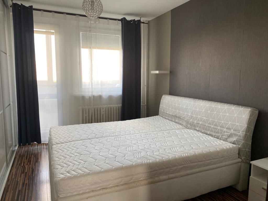 Prenájom 3 i.byt Nám.Hraničiarov BA - 12