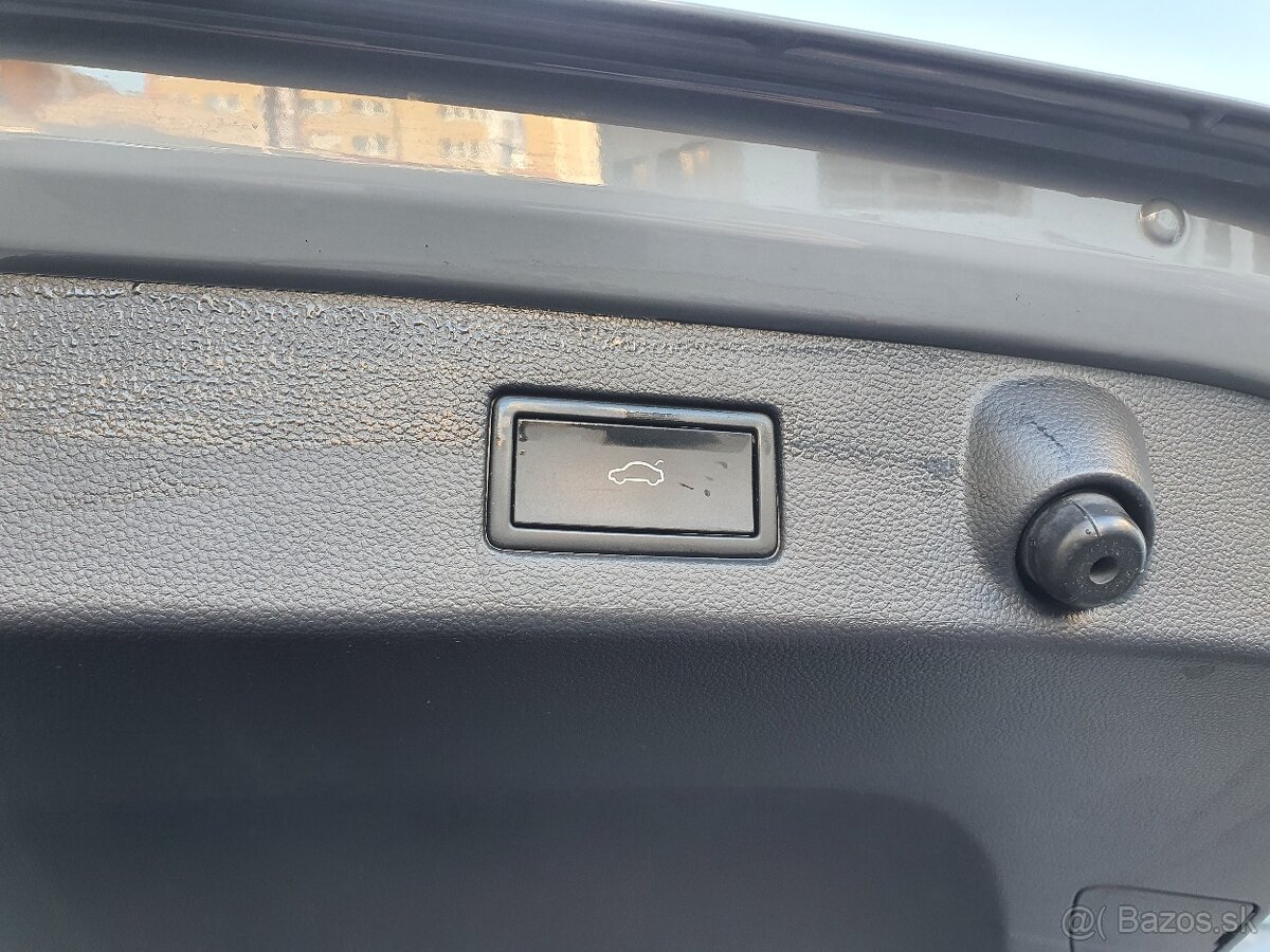 VW Arteon SB Elegance 2.0 TDI 147kW DSG - záruka Autodraft - 12