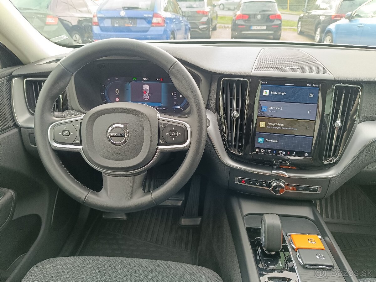 Volvo XC60 2.0 diesel + mHEV 145 kW, AWD Automat, r.v.5/2022 - 12