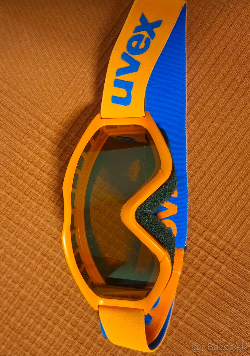 Detská lyžiarska prilba uvex airwing2 + okuliare Uvex Speedy - 12